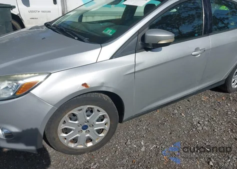 2012 Ford Focus Se из США, поврежденный, VIN 1FAHP3F29CL442096